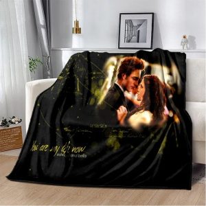 Autumn inspired Twilight love blanket for cozy nights