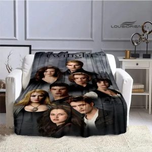 Warm Twilight Saga fleece blanket for kids and adults