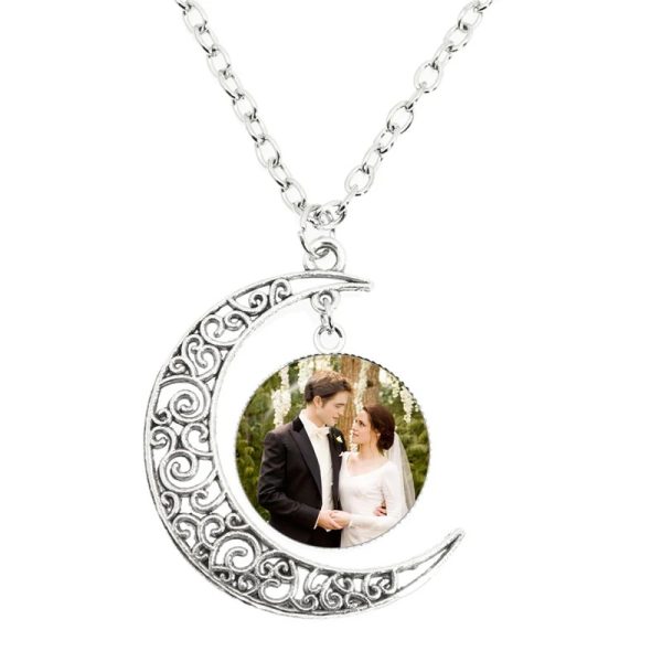 Twilight moon pendant necklace glass cabochon Bella Edward Jacob