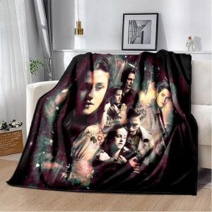 Gothic twilight love blanket for dark romance fans