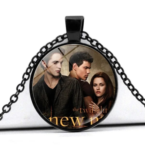 Twilight Bella movie poster glass cabochon choker necklace