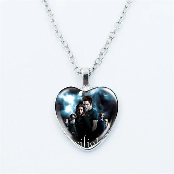 Twilight movie vampire necklace with glass heart pendant featuring Bella and Edward